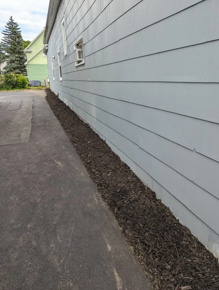 Professional yard maintenance in Buffalo, NY - Scenic Solutions