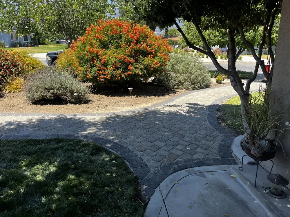 Local outdoor landscaping in Glendora, CA - Scenic View Landscape