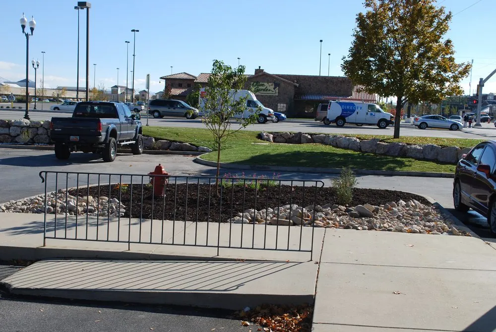 Custom lawn care service experts serving Sandy, UT - Scenic View Landscape