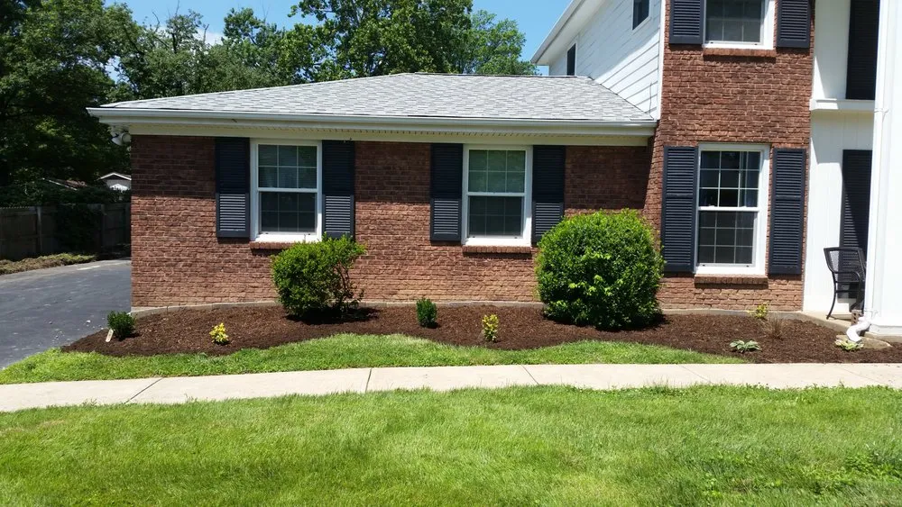 Reliable outdoor landscaping with custom design in Herculaneum, MO by Schaper Contracting