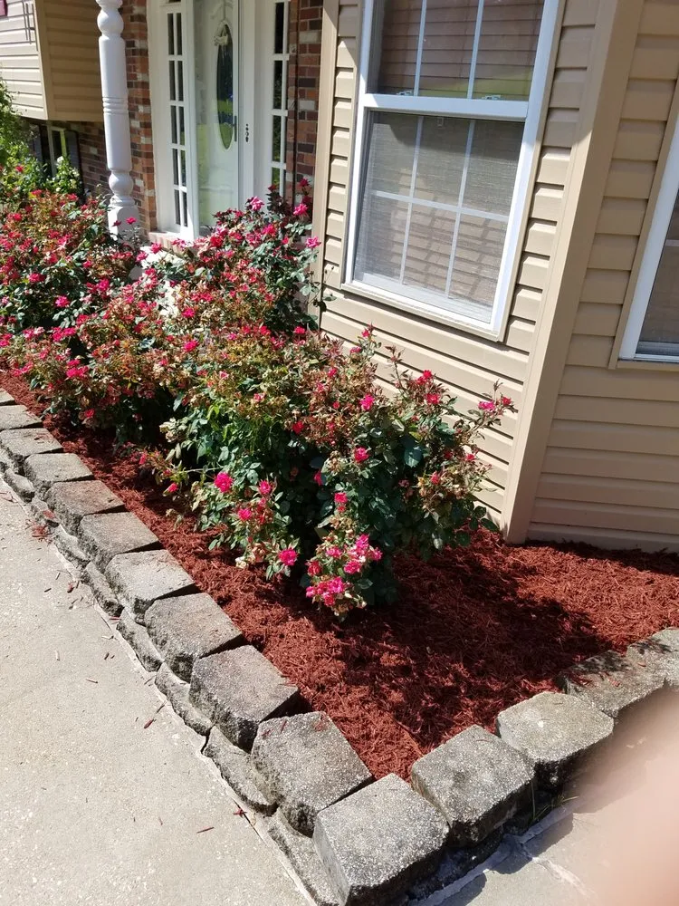 Custom lawn mowing service in Herculaneum, MO - Schaper Contracting