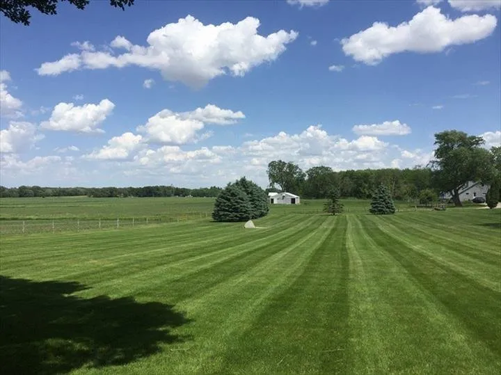 Top-rated garden landscaping for year-round maintenance in Fairbank, IA by Scheel's Professional Lawn Care