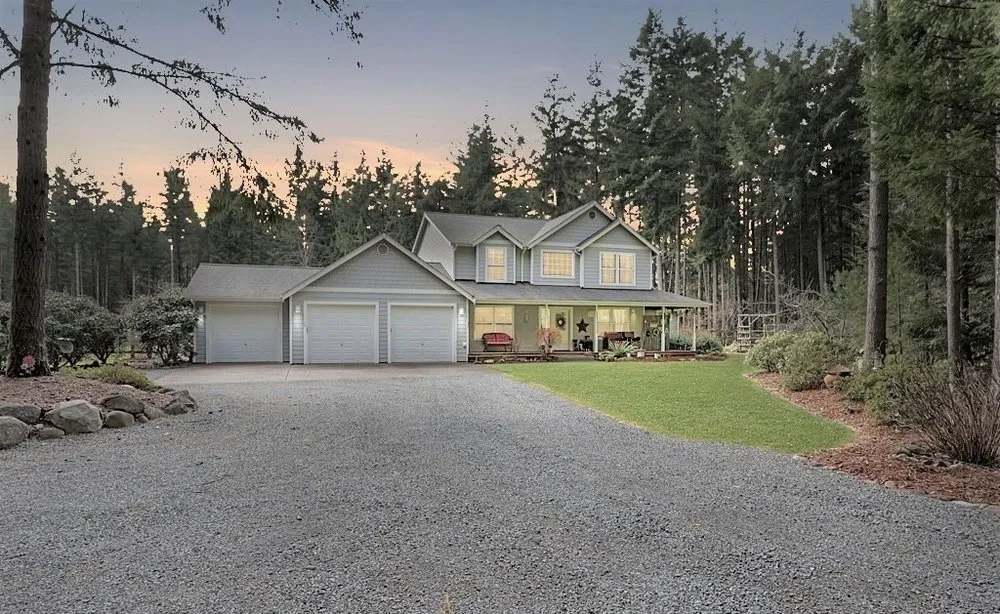 Custom yard cleanup service near you across Jamestown, TN - Schell Landscaping