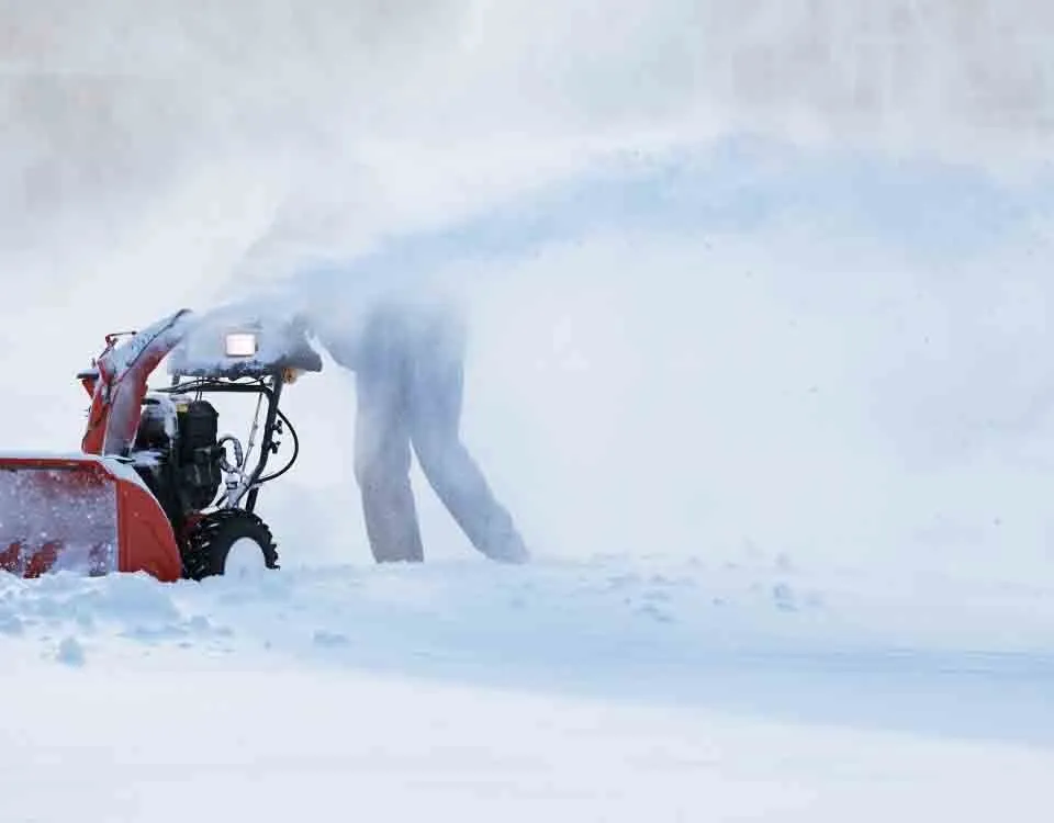 Local lawn mowing service experts serving Fargo, ND - Schilling and Son