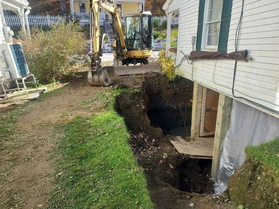 Professional lawn mowing service experts serving Poultney, VT - Schinski Landscaping