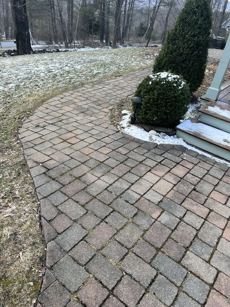 Expert yard cleanup service for beautiful yards in Poultney, VT by Schinski Landscaping