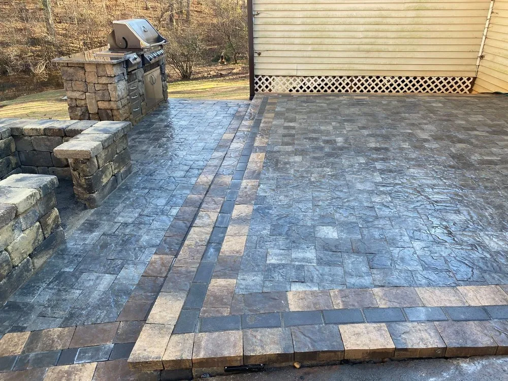 Top-rated yard cleanup service for year-round maintenance in Dallas, GA by Schlampp Turf Management