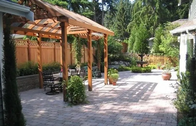Custom garden landscaping in Sheboygan Falls, WI - Schmidt's Landscaping
