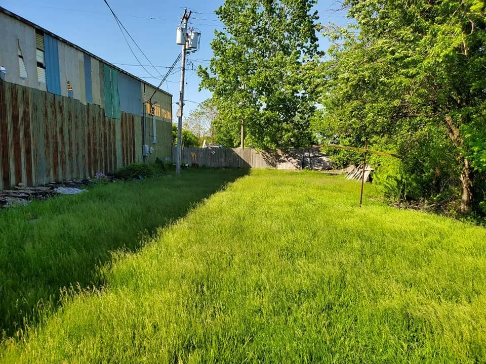 Custom garden landscaping for homes in Buffalo, NY by Schmidty's Lawn Care