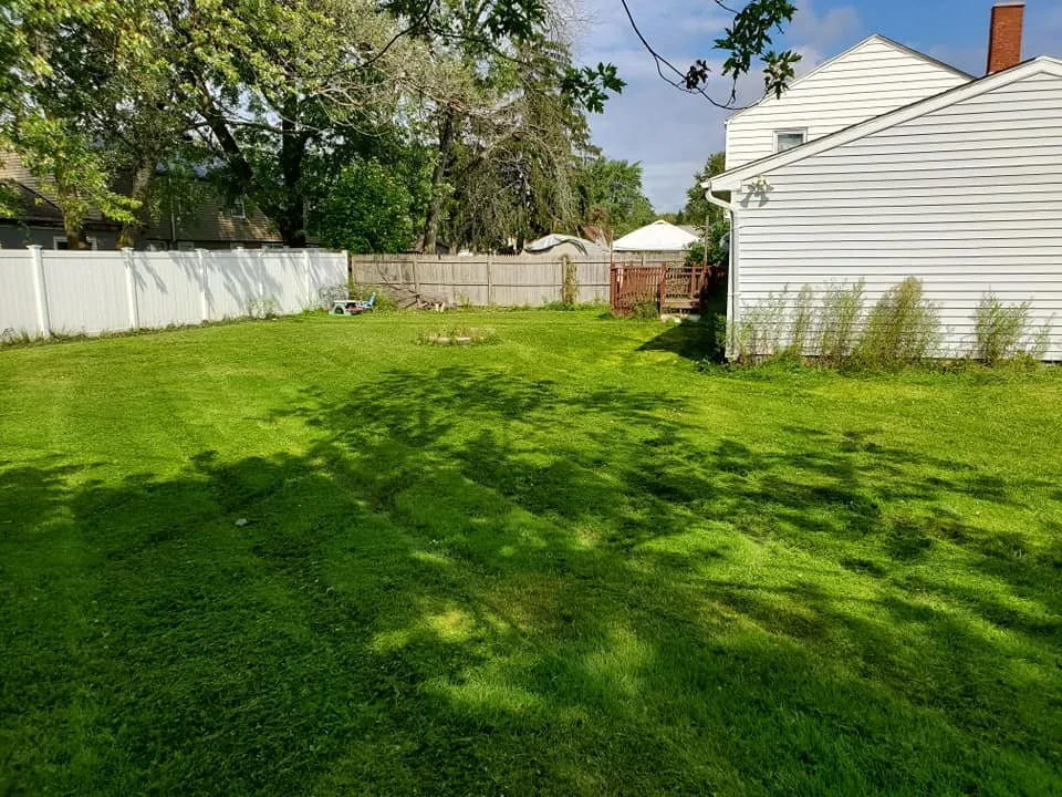 Local outdoor landscaping experts serving Buffalo, NY - Schmidty's Lawn Care