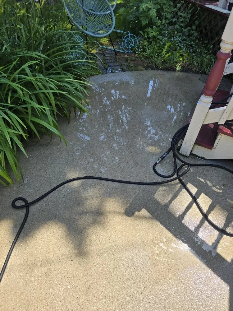 Expert garden landscaping in Racine, WI by Schmonk Wash