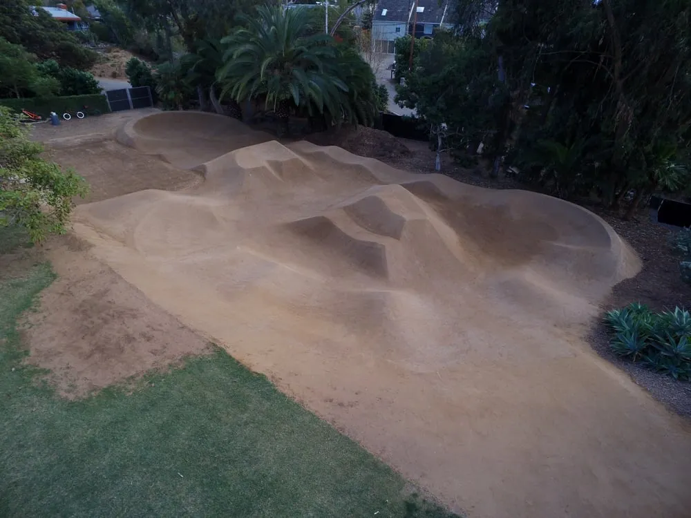 Professional yard cleanup service for homes across Lakeside, CA - Schneider Grading & Excavating