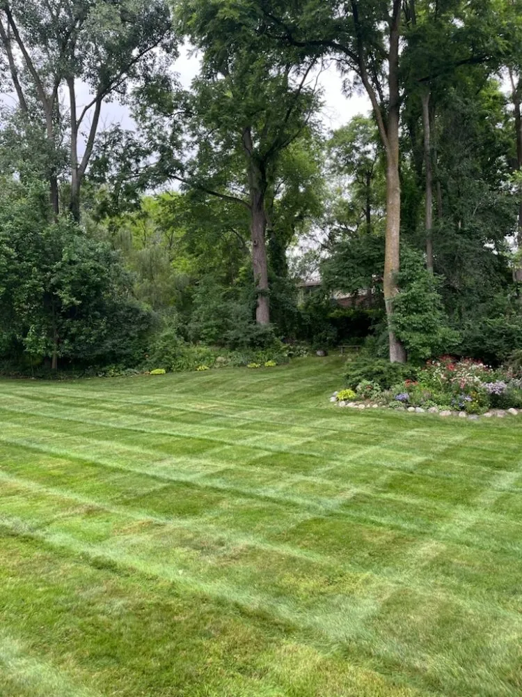Custom outdoor landscaping experts serving Rochester Hills, MI - Schooks Landscaping