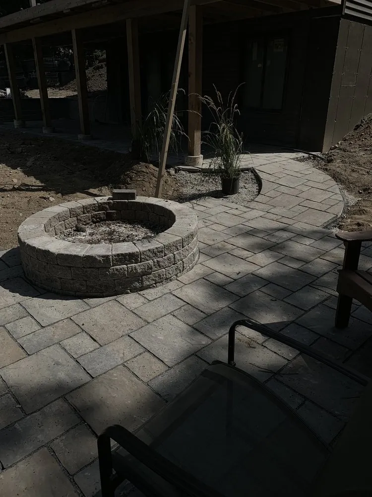 Expert garden landscaping in Newton, NH by Schulte