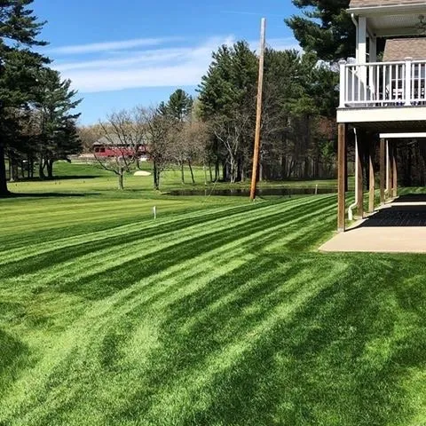Local landscape installation in Newton, NH by Schulte