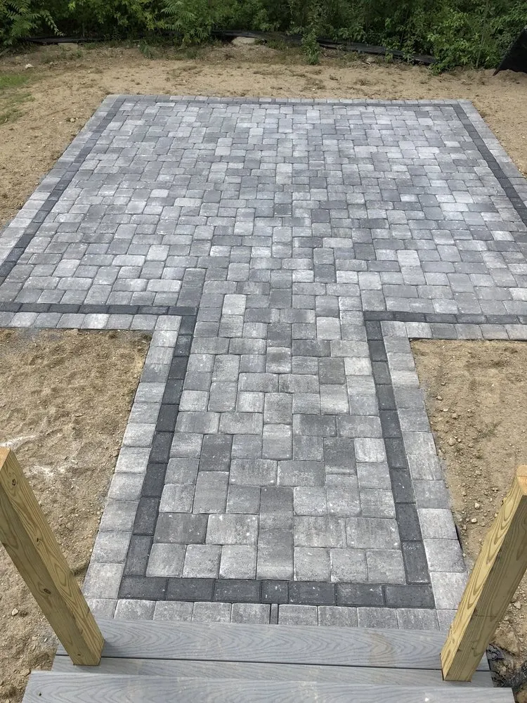 Local lawn mowing service in Newton, NH by Schulte