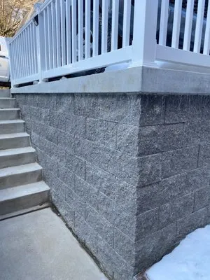 Schultz Builders Logo