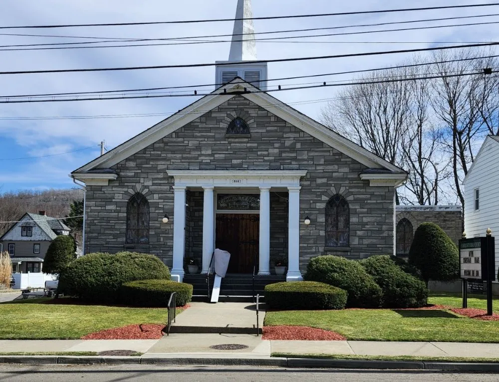 Expert yard cleanup service experts serving Johnson City, NY - Schultze Legendary Landscaping