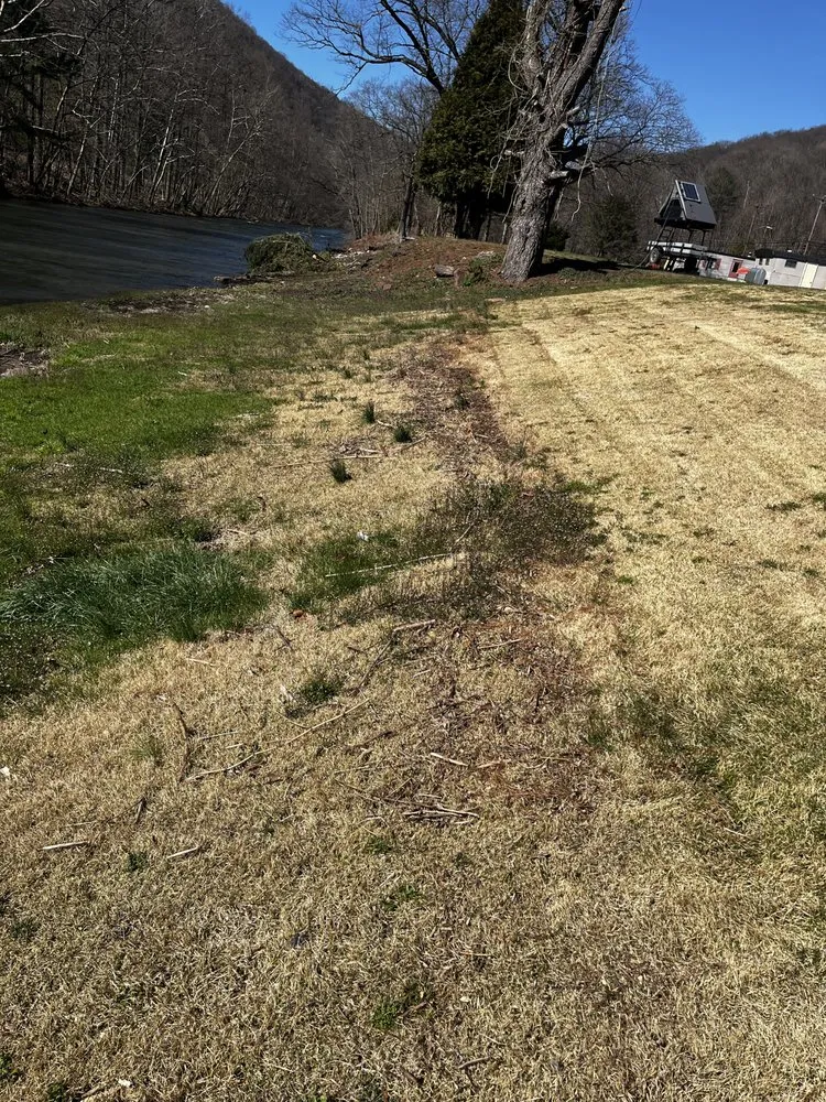Reliable lawn mowing service in Port Clinton, PA by Schuylkill Lawn Care
