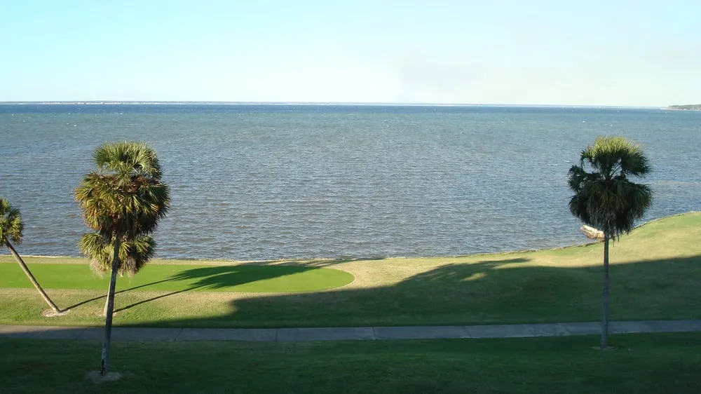 Professional yard maintenance experts serving Acworth, GA - Schwagerl Landscaping