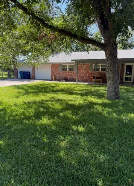 Reliable residential landscaping in San Angelo, TX - Schwartz Clips Landscaping