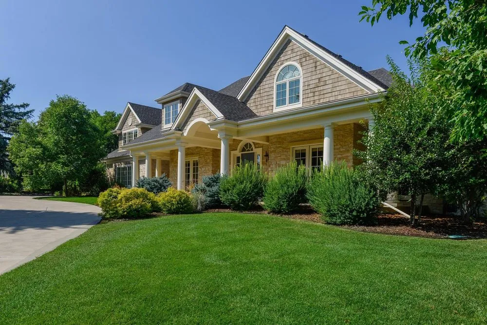 Affordable landscape installation for residential properties in Broomfield, CO by ScienTurfic Sod