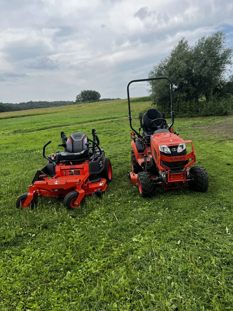 Expert lawn care service experts serving Eyota, MN - Scofield Mowing And Landscaping