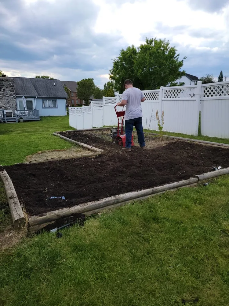 Expert lawn mowing service in Lockbourne, OH by Scooters Landscapes
