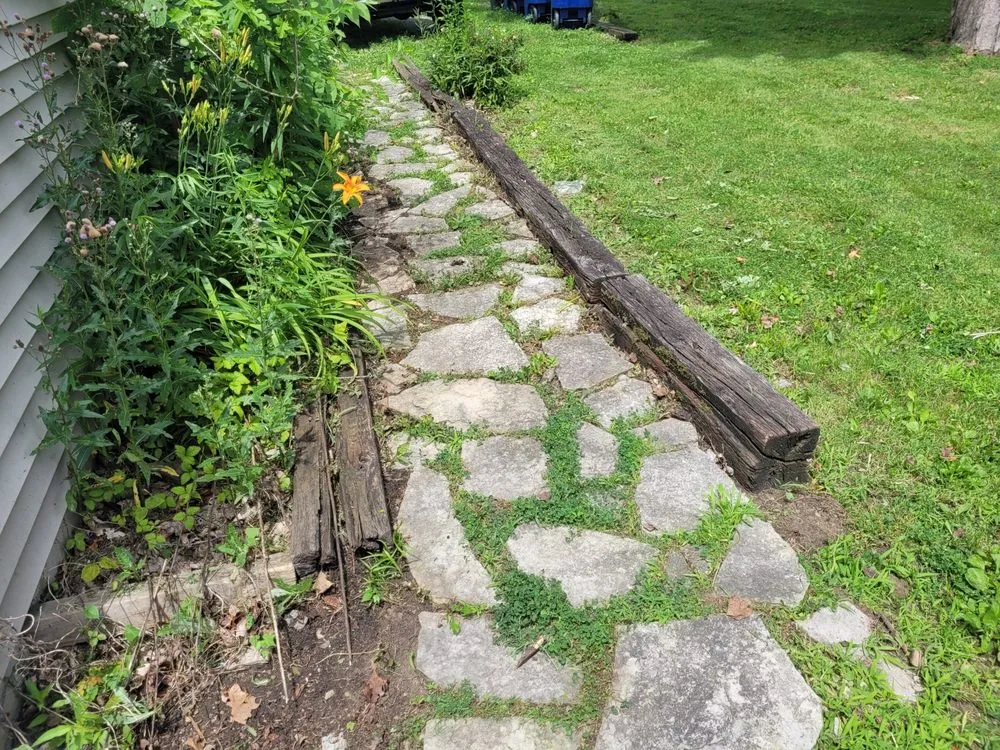 Custom yard maintenance for year-round maintenance in Lockbourne, OH by Scooters Landscapes