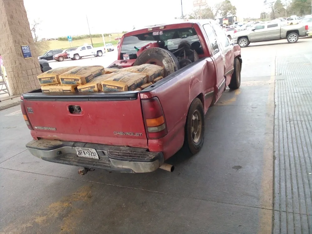 Local residential landscaping experts serving Livingston, TX - Scott & Reeves Transport