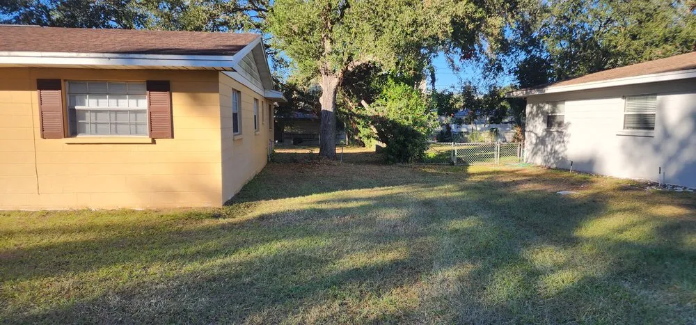 Expert garden landscaping experts serving Bartow, FL - Scott & Sons Cutting Edge Lawn Care