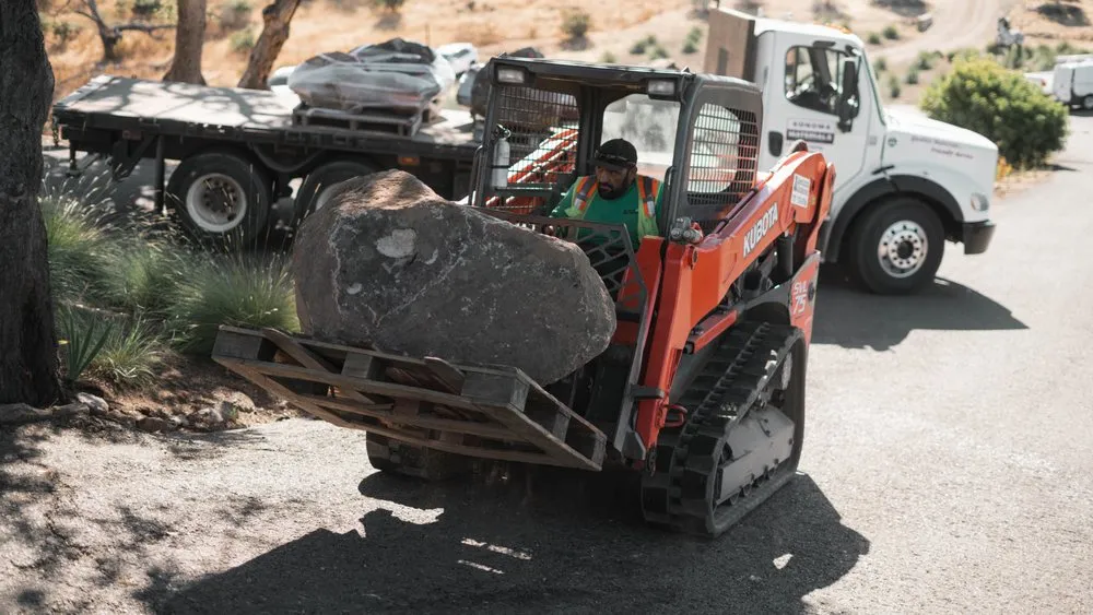 Custom garden landscaping experts serving Sonoma, CA - Scott Anderson Landscaping and Maintenance