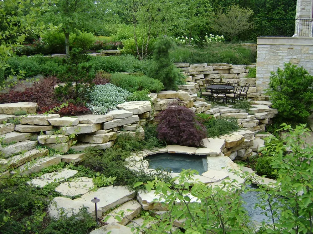 Affordable lawn care service near you across Lake Bluff, IL - Scott Byron & Co