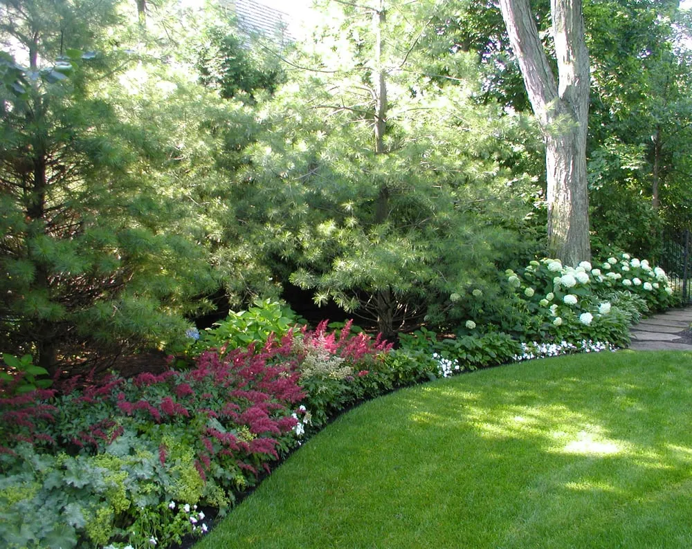 Local garden landscaping in Lake Bluff, IL - Scott Byron & Co