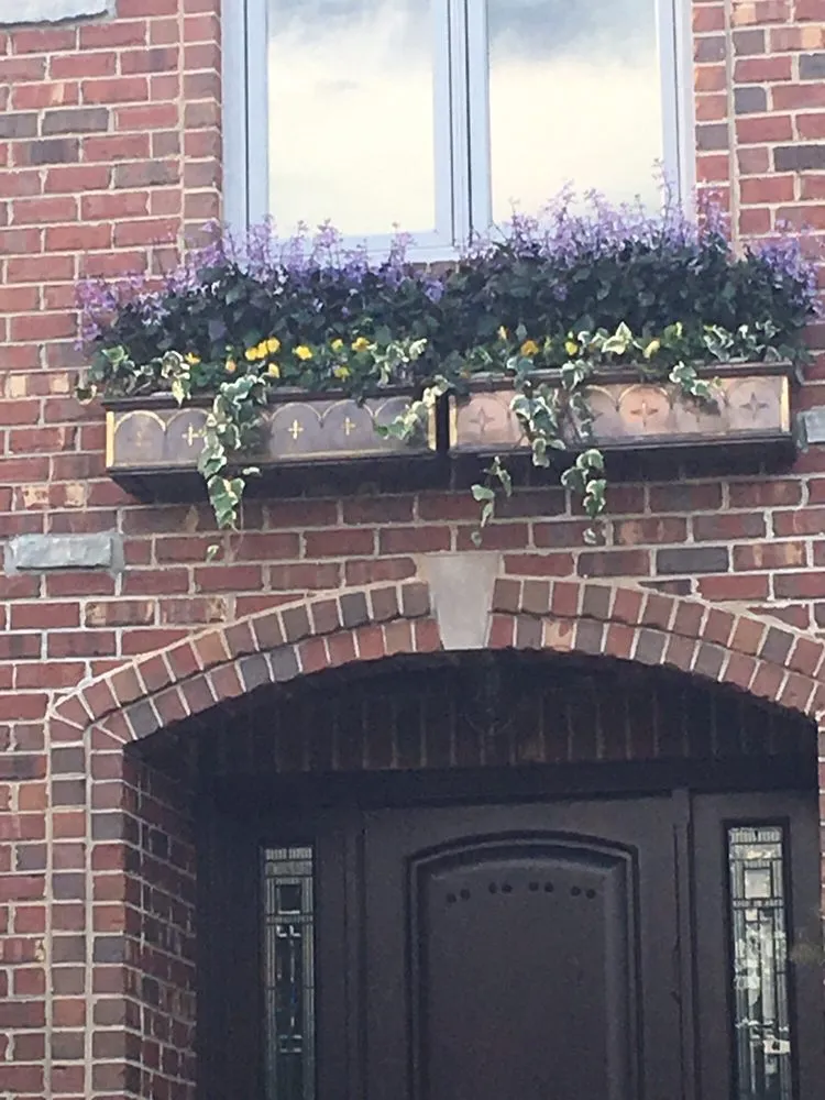 Affordable residential landscaping for outdoor upgrades across Lake Bluff, IL - Scott Byron & Co