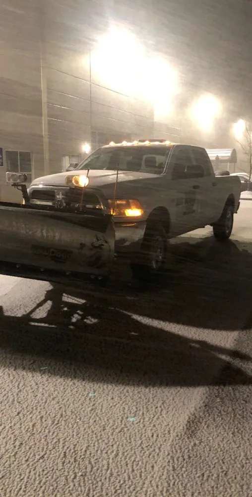 Trusted lawn mowing service experts serving Franklin, KY - Scott Lawn & Landscape