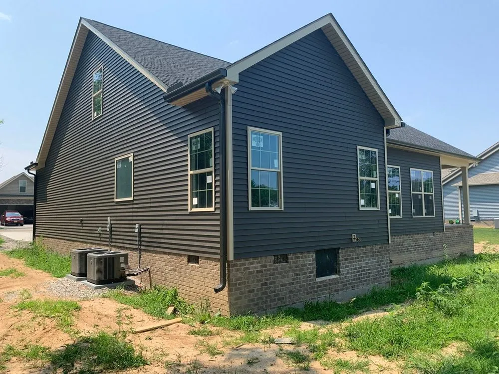 Custom residential landscaping for residential properties in Franklin, KY by Scott Lawn & Landscape