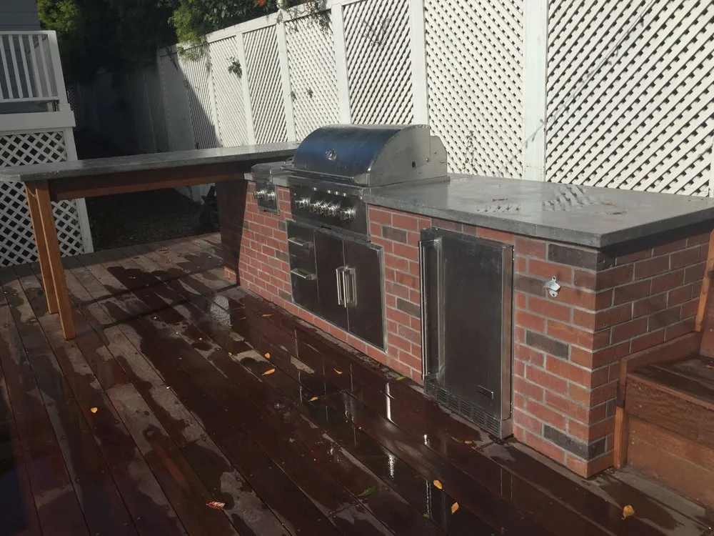 Affordable yard cleanup service experts serving Santa Cruz, CA - Scott Lipscomb Landscape Architect