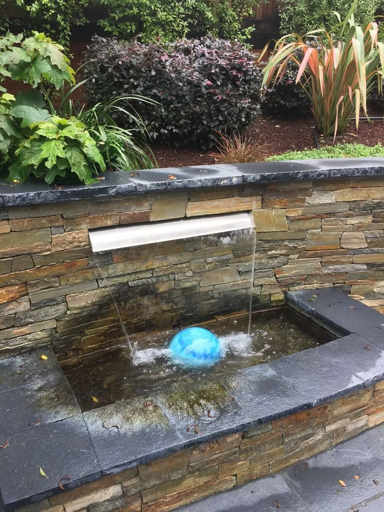 Professional lawn care service for homes across Santa Cruz, CA - Scott Lipscomb Landscape Architect