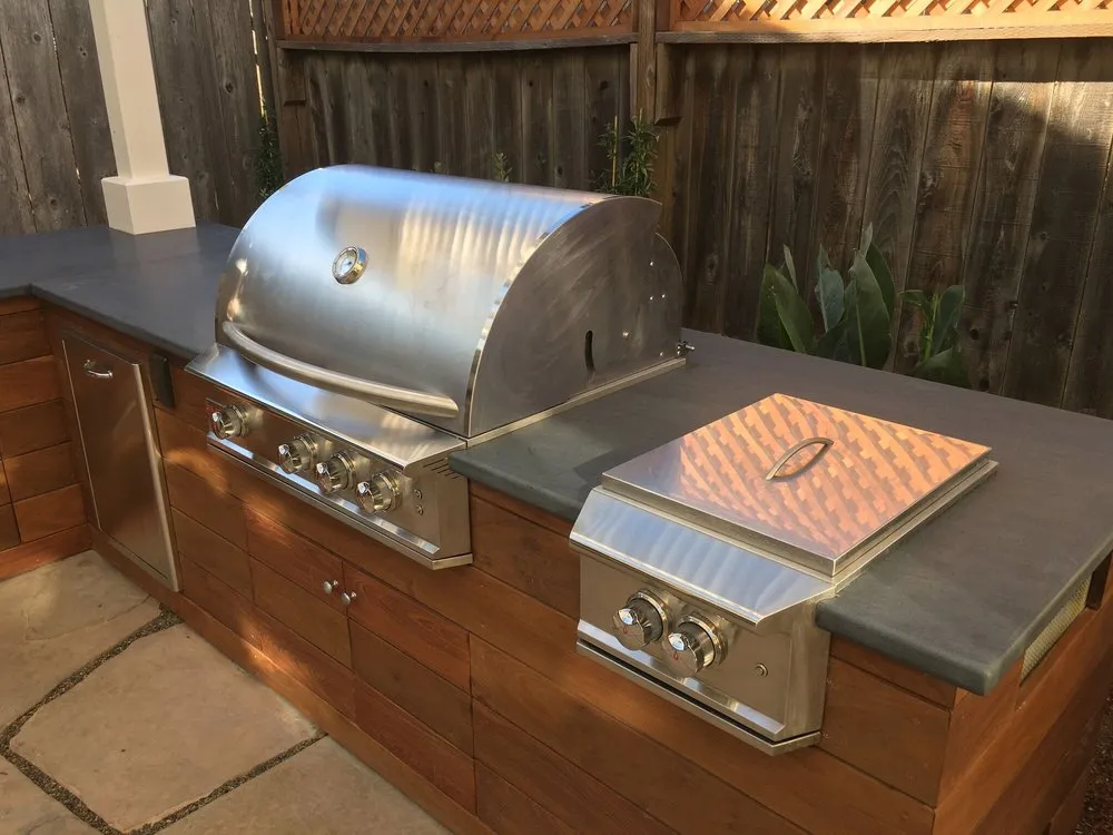 Affordable outdoor landscaping in Santa Cruz, CA - Scott Lipscomb Landscape Architect