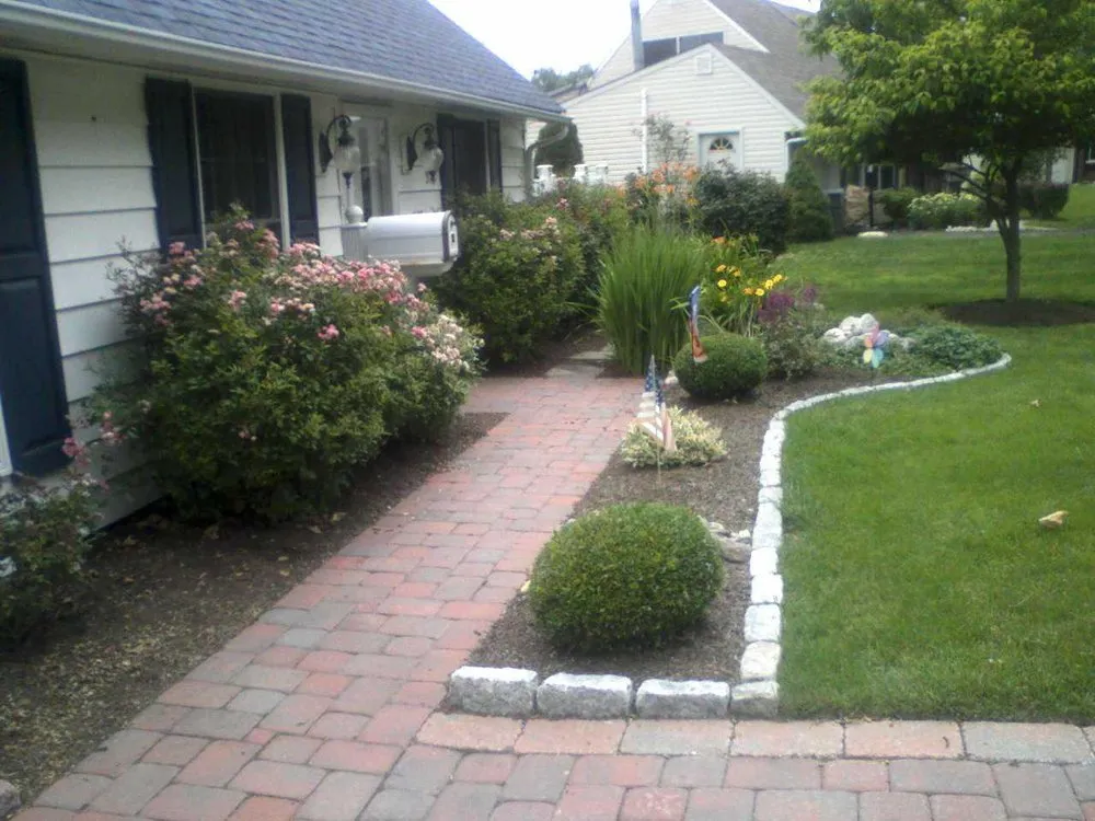 Affordable outdoor landscaping experts serving Bensalem, PA - Scott Shablin Landscaping