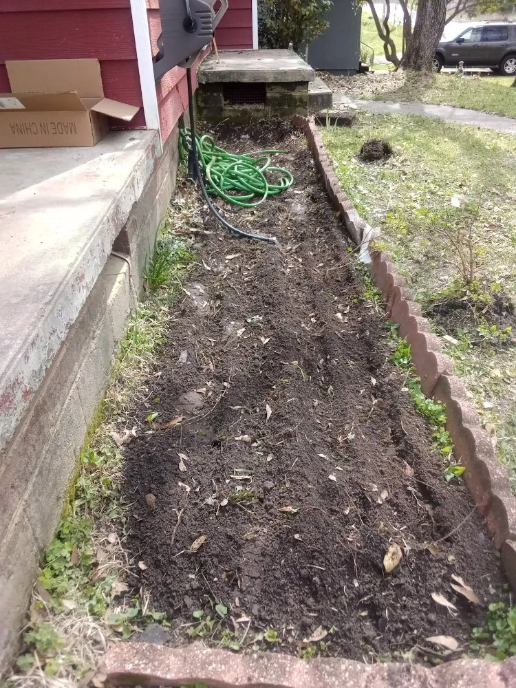 Local lawn care service in Meridian, MS - Scott's All-In-One