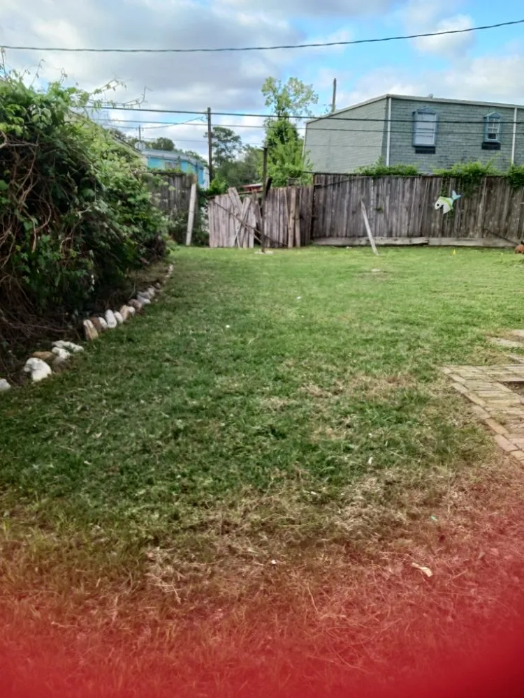 Top-rated landscape installation for beautiful yards in Houston, TX by Scotts Do All