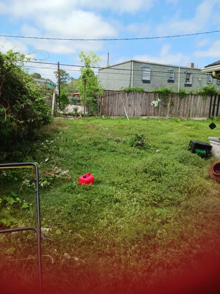 Professional garden landscaping in Houston, TX by Scotts Do All