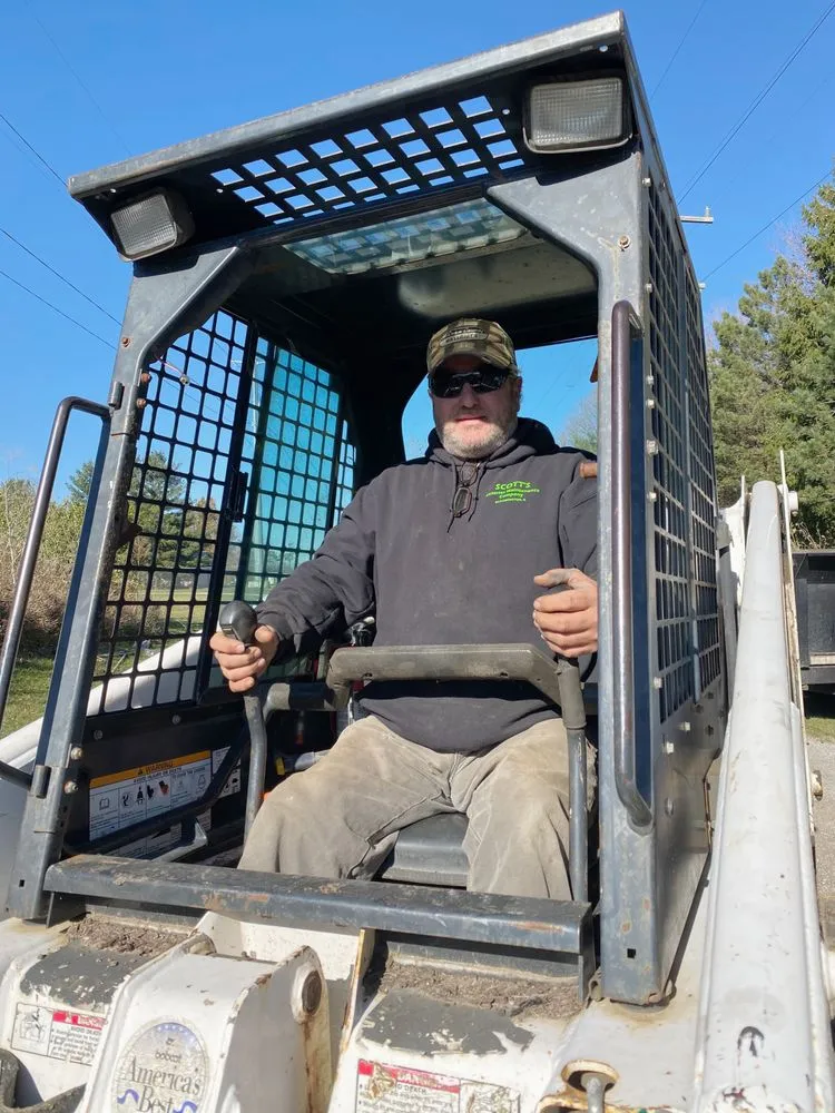 Trusted residential landscaping in Bloomington, IL - Scott's Exterior Maintenance