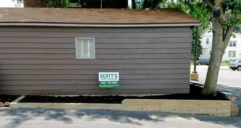 Local yard cleanup service near you in Bloomington, IL by Scott's Exterior Maintenance