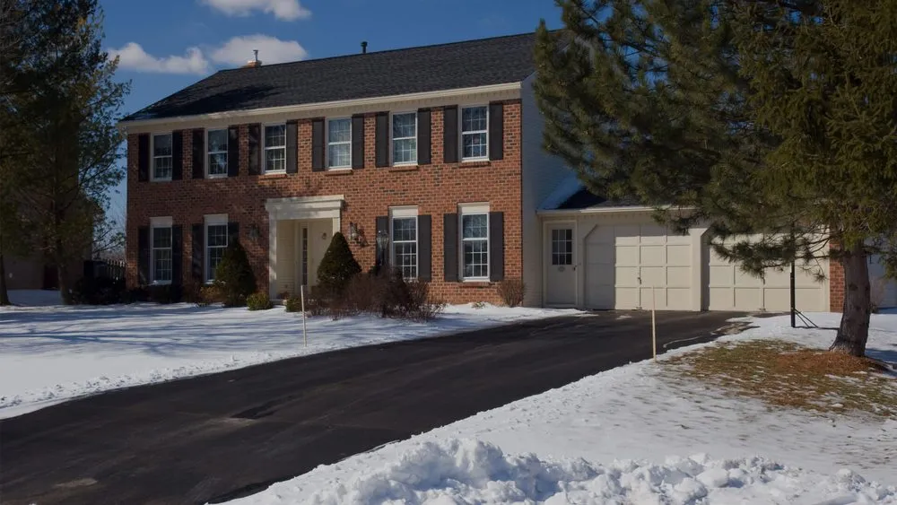 Affordable lawn care service experts serving Bloomington, IL - Scott's Exterior Maintenance