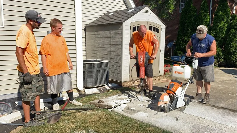 Expert outdoor landscaping experts serving Bloomington, IL - Scott's Exterior Maintenance