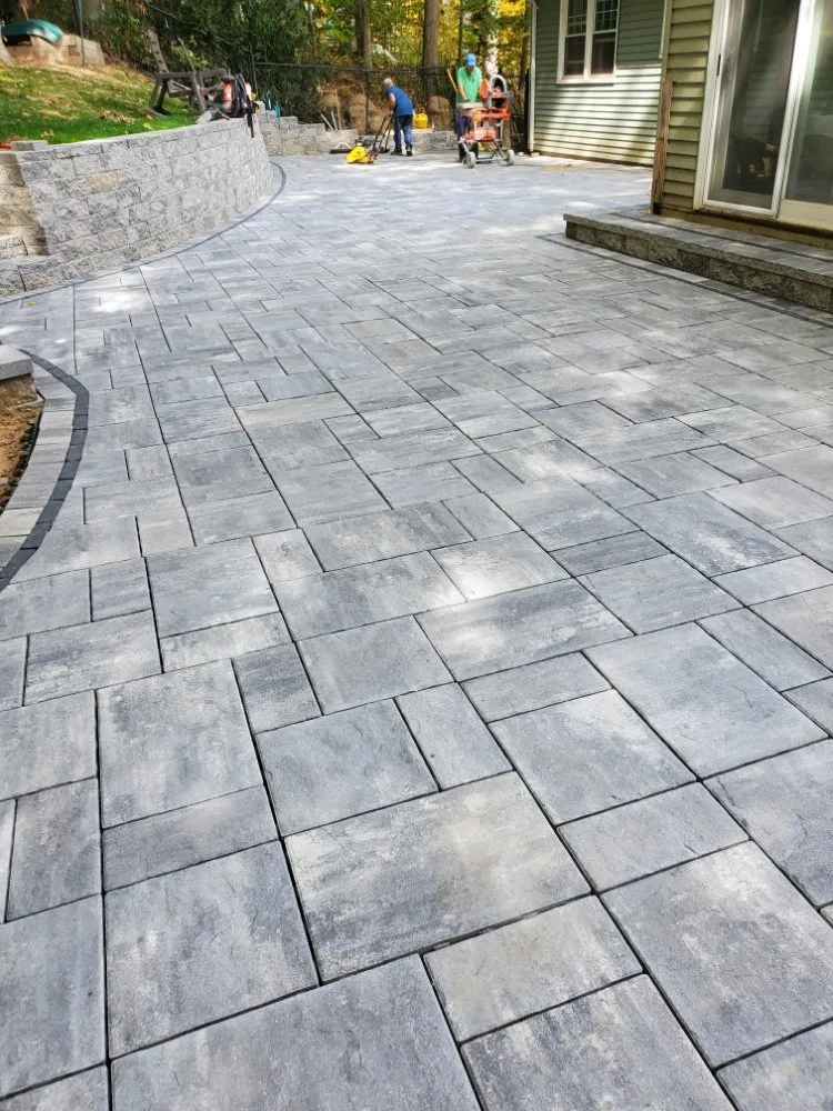 Custom lawn mowing service in New London, CT by Scott's Family Landscaping