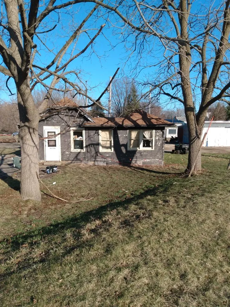 Affordable lawn care service for beautiful yards in Beaver Dam, WI by Scott's Lawn Care & Snow Removal